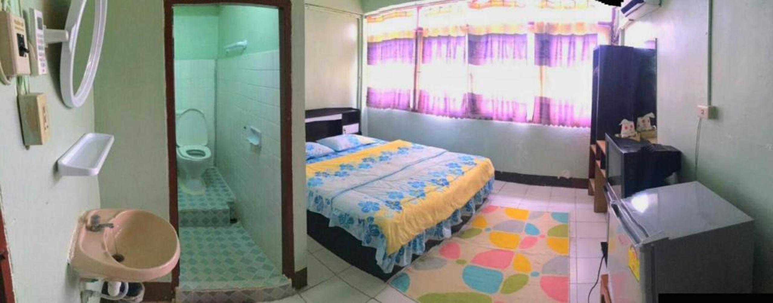 Chokchai Hotel Sai Yok Exterior foto
